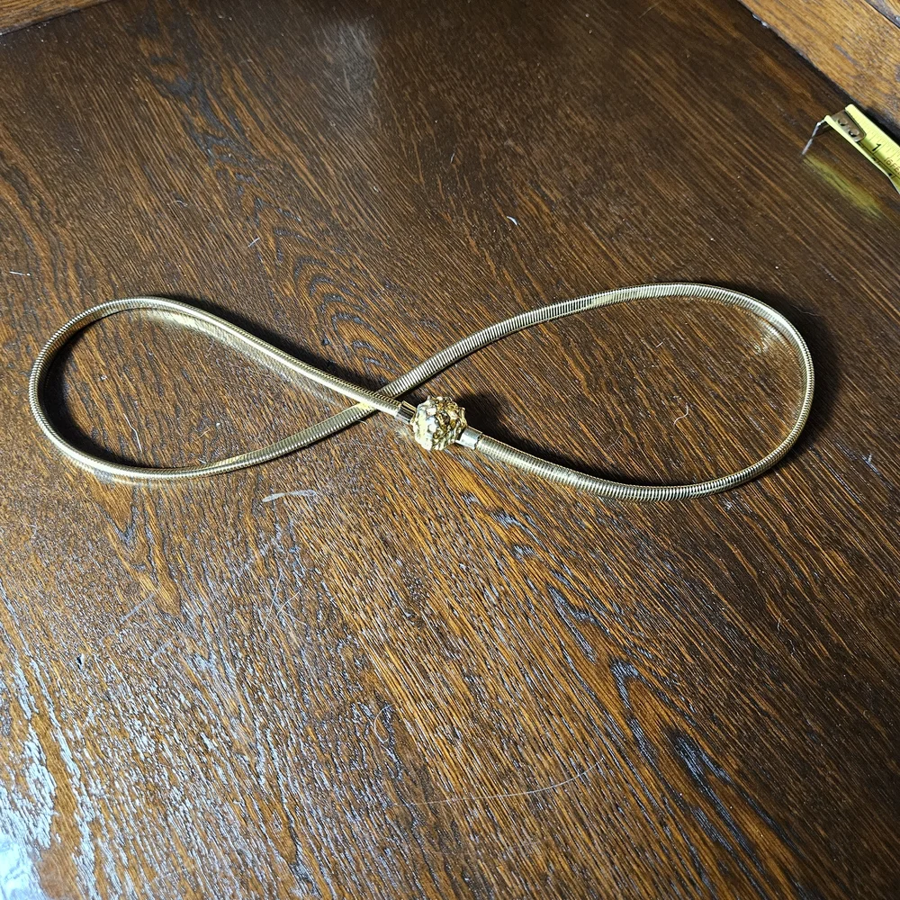 Vintage 80s 90s Gold Tone Lion Head Belt 30 Inches In Length.
